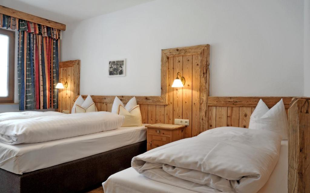 Hotel - Gasthof Maerzenklamm Stumm Habitación foto